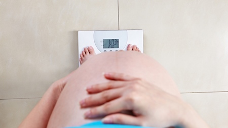 妊娠後期の体重増加のリスク