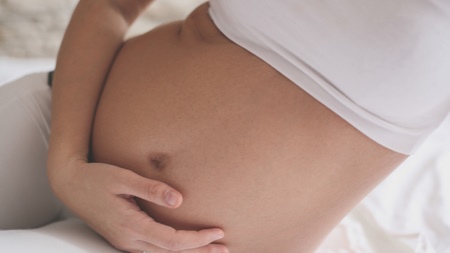 臨月の胎動はどう変わる？