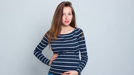 注意すべき妊娠中期の腹痛とは？