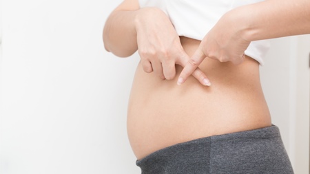 赤ちゃんの成長　子宮が胃腸を圧迫