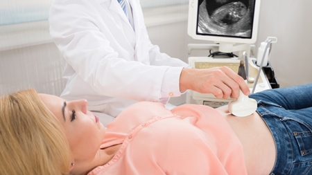 超音波診断で赤ちゃんは確認できない？