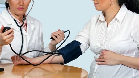 妊娠高血圧症候群には気をつけて