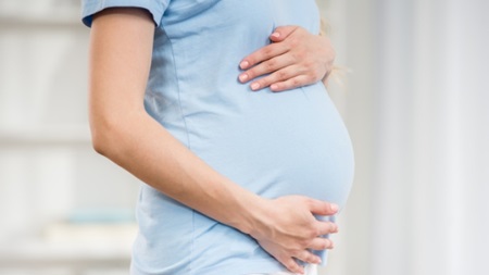 妊娠後期の吐き気の原因とは？
